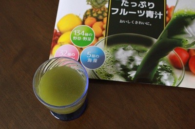 ファスティングに使っためっちゃたっぷりフルーツ青汁